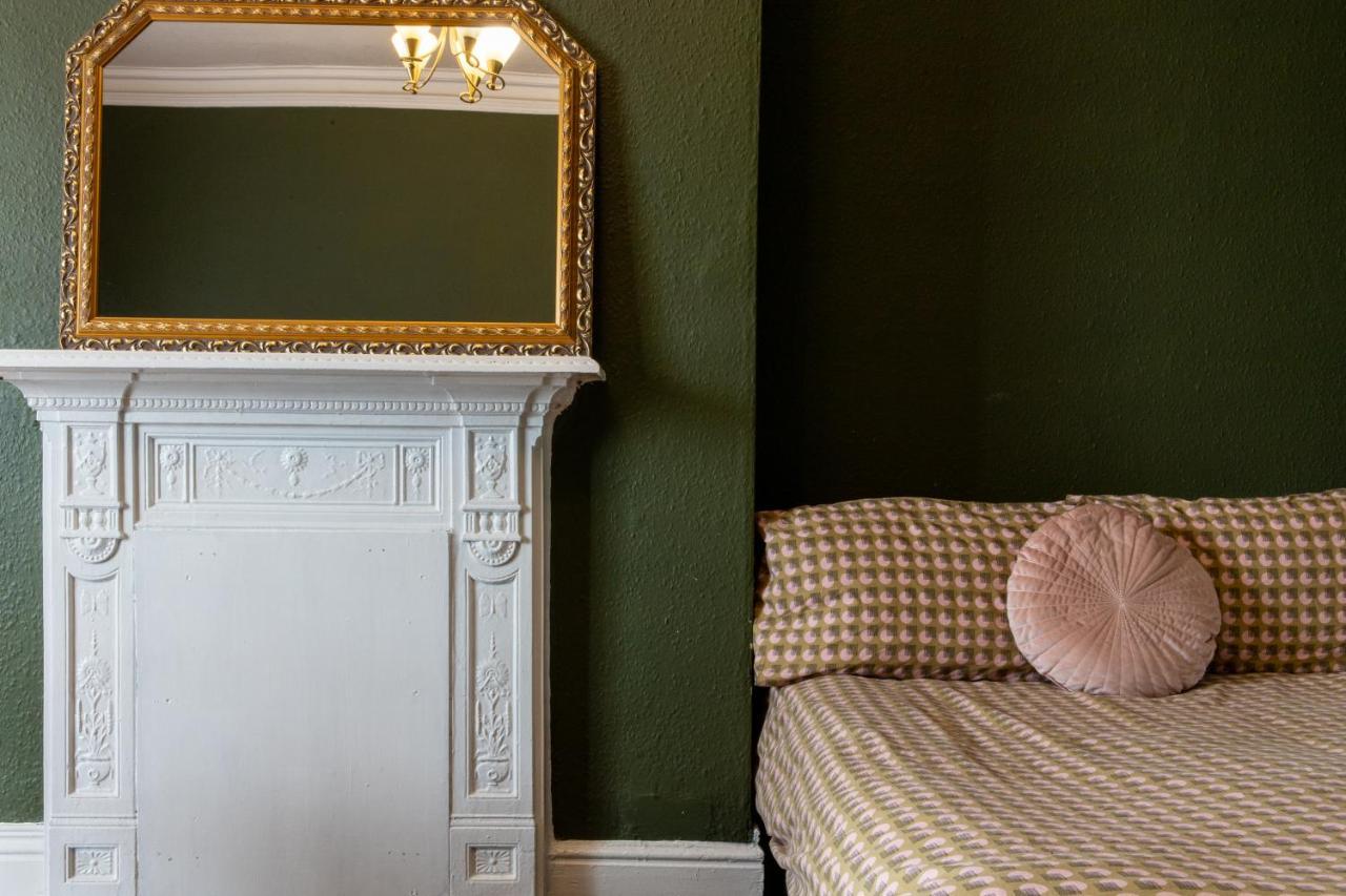 Digbeth City Centre Apartment Sleeps 12 Opposite Coach Station เบอร์มิงแฮม ภายนอก รูปภาพ